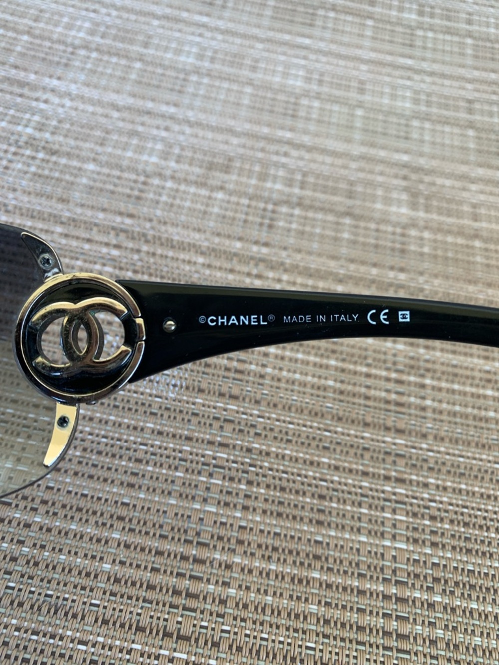 CHANEL Black Shield Sunglasses with Silver Double-C Accents Y2K 
EXTREMELY RARE - Picture 2 of 8
